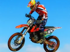 Flying Dirt Bike Stunts Puzzle — لعبة مجانية اون لاين