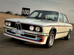 Igra BMW 530 MLE spletu
