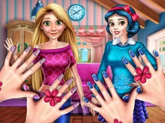 Nails Makeover เกมออนไลน์