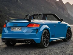 Laro Audi TTS Roadster Slide online