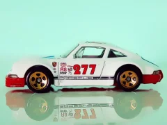 Fast Racing Cars Jigsaw – kostenloses Online-Spiel