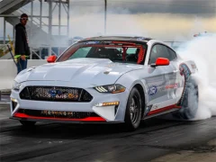 Xogo Drifting Mustang Jet Puzzle en liña