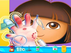 Spill Dora Hand Doctor online