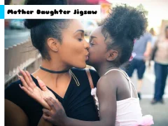 Xogo Mother Daughter Jigsaw en liña
