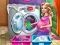 Mommy washing clothes — free online game
