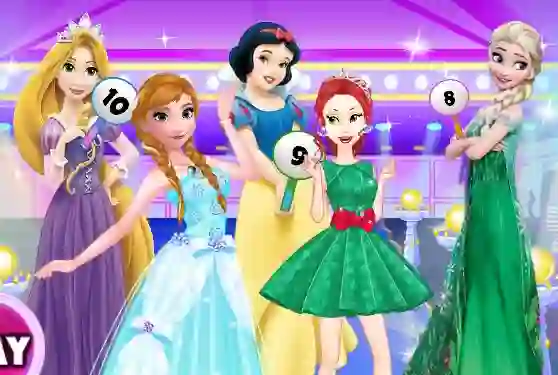 Princesses Fashion Clash — free online game
