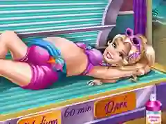 Pregnant Princess Tanning Solarium — free online game