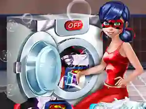 Lady Bug Washing Costumes — free online game