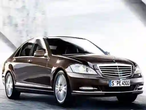 Luxury Sedan Suzzle — free online game