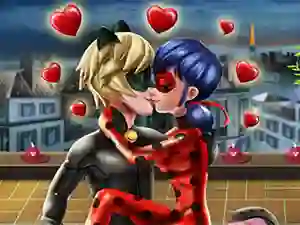 Ladybug Valentine Paris — free online game