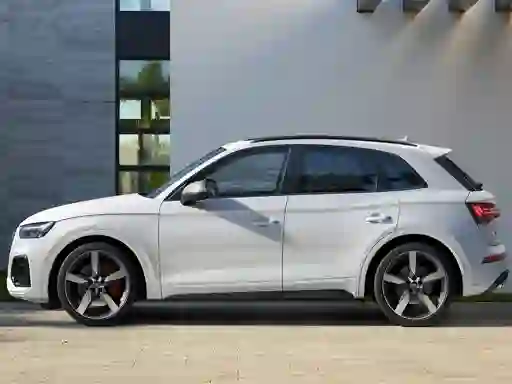 Audi SQ5 TDI Slide — free online game