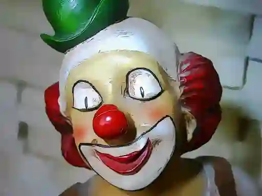 Игра Funny Clown Jigsaw онлайн